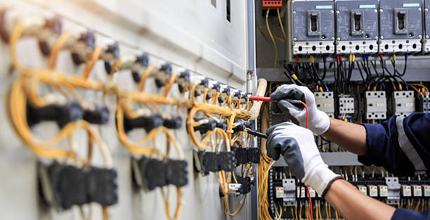 Professional Electrician technician working in Egan, LA